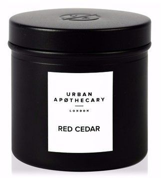 Ароматична travel свічка з деревно-цитрусовим ароматом Urban apothecary Red cedar 175 г UALWRCC175 фото